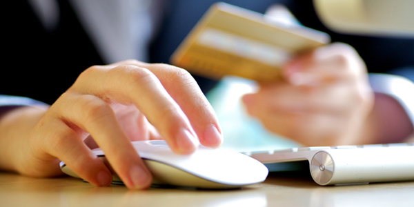 Internetinės parduotuvės sulaukia didžiulio vartotojų susidomėjimo
